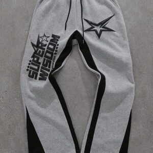 Super Wisdom Gray Sweatpants